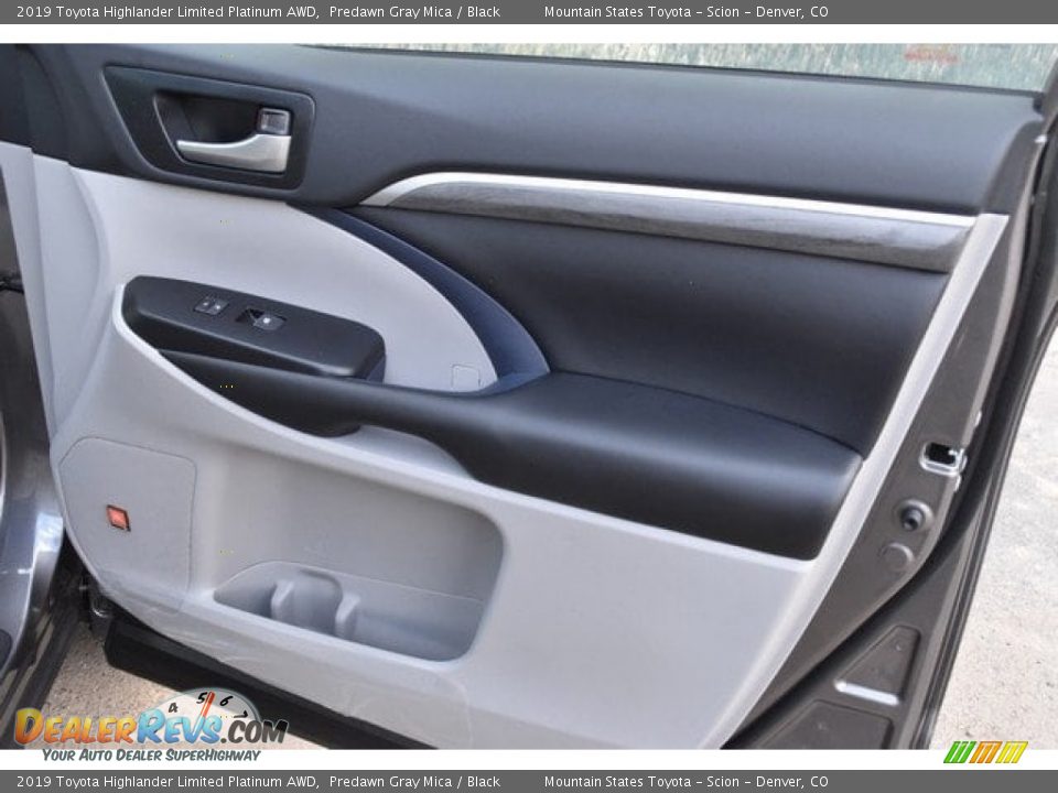 2019 Toyota Highlander Limited Platinum AWD Predawn Gray Mica / Black Photo #25