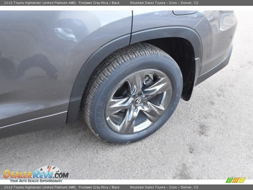 2019 Toyota Highlander Limited Platinum AWD Predawn Gray Mica / Black Photo #36