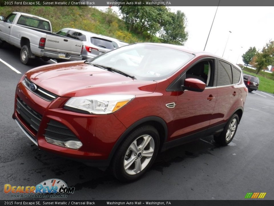 2015 Ford Escape SE Sunset Metallic / Charcoal Black Photo #5