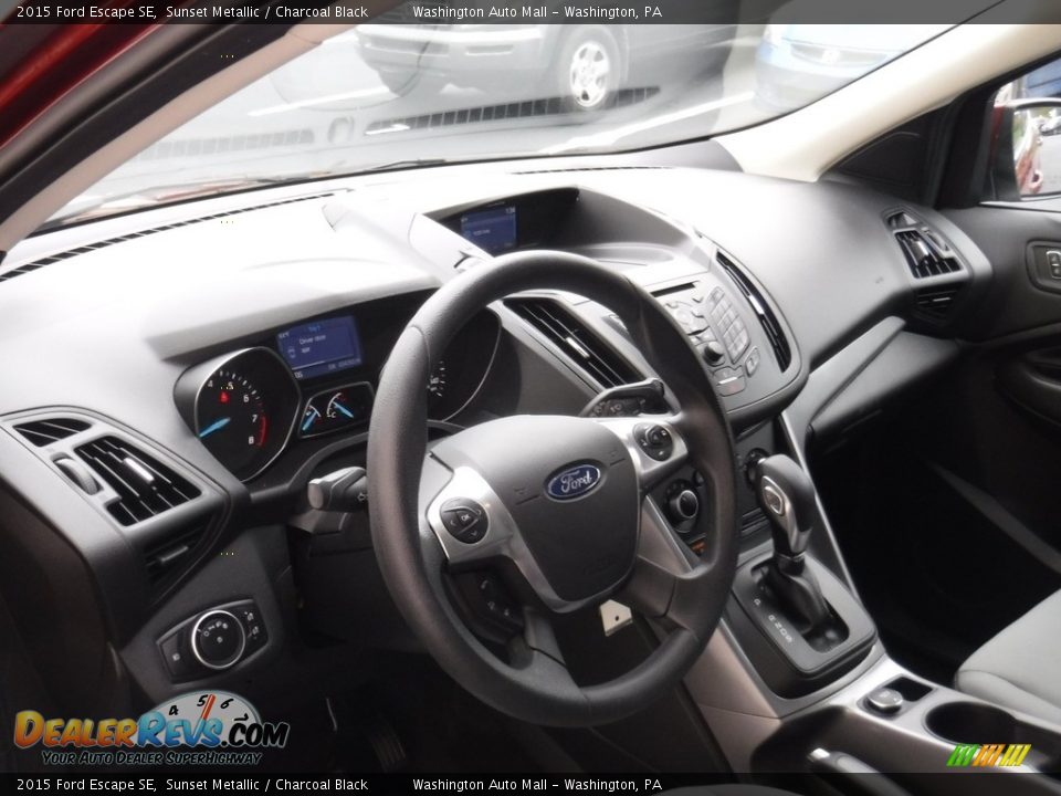 2015 Ford Escape SE Sunset Metallic / Charcoal Black Photo #10