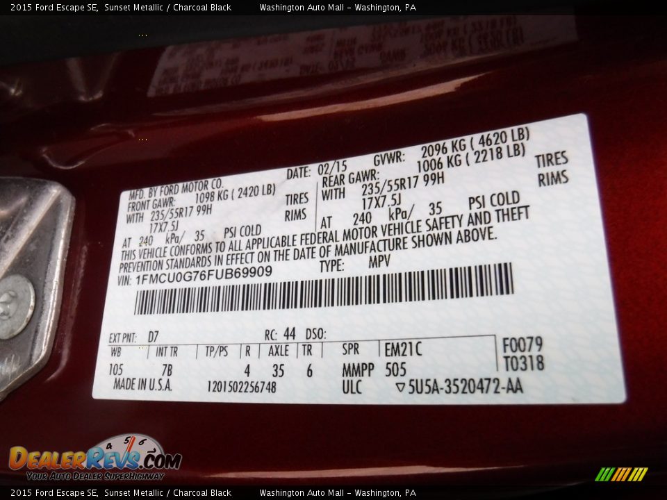 2015 Ford Escape SE Sunset Metallic / Charcoal Black Photo #24