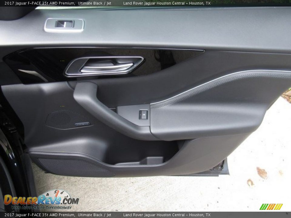 2017 Jaguar F-PACE 35t AWD Premium Ultimate Black / Jet Photo #22