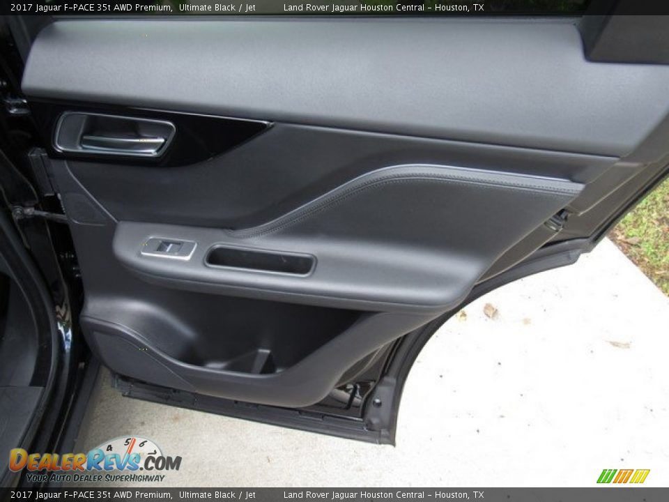 2017 Jaguar F-PACE 35t AWD Premium Ultimate Black / Jet Photo #23