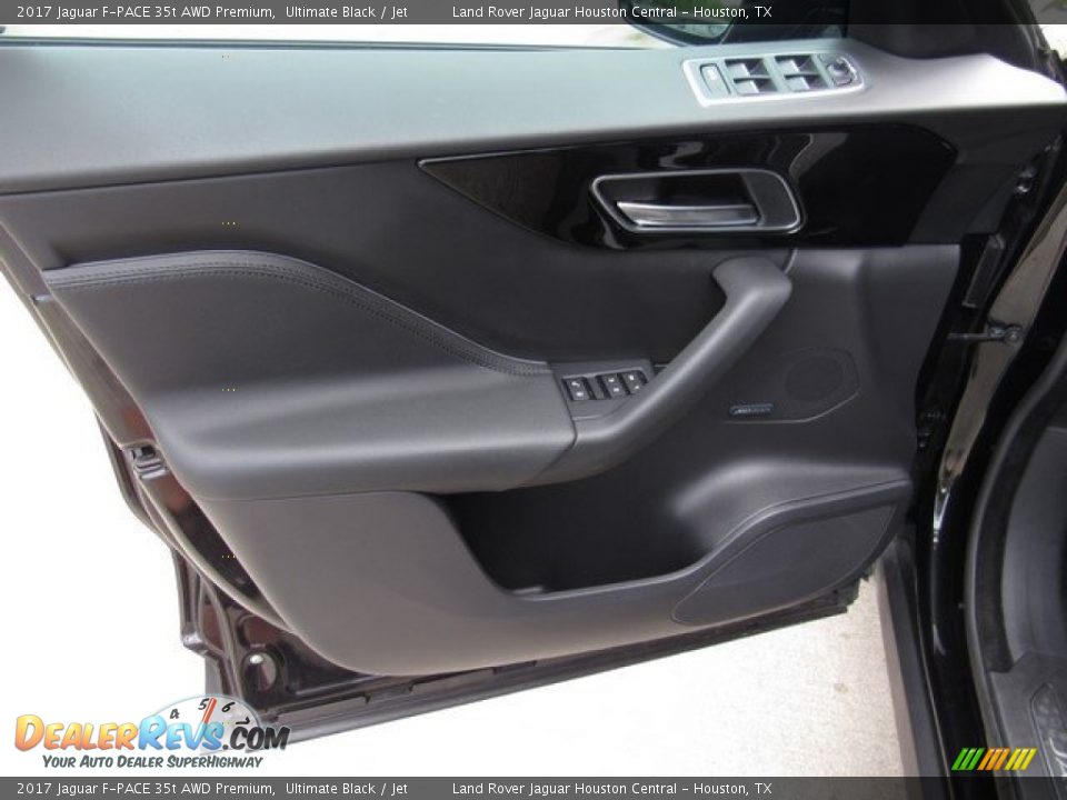 2017 Jaguar F-PACE 35t AWD Premium Ultimate Black / Jet Photo #25
