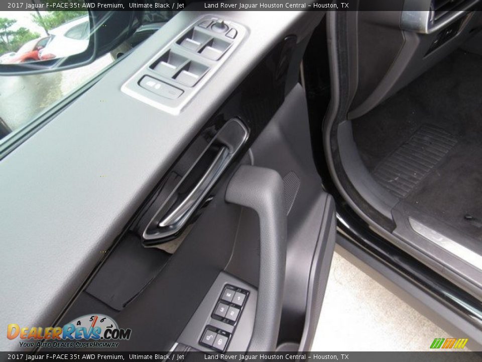 2017 Jaguar F-PACE 35t AWD Premium Ultimate Black / Jet Photo #26