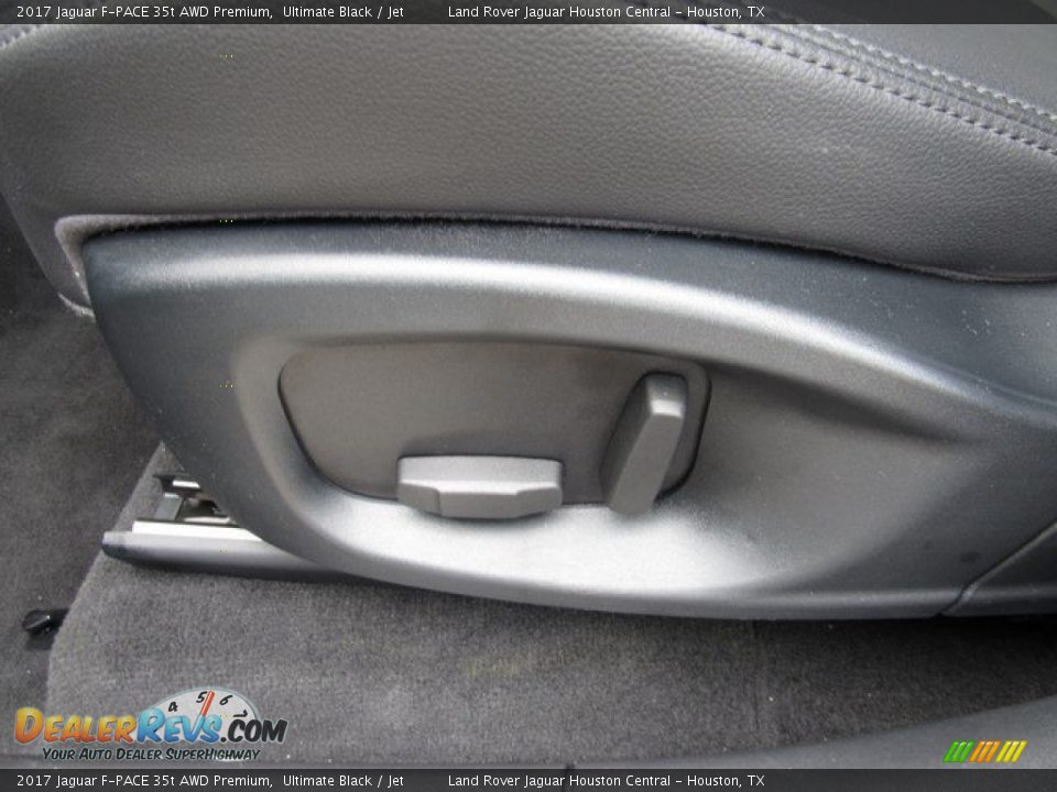 2017 Jaguar F-PACE 35t AWD Premium Ultimate Black / Jet Photo #27