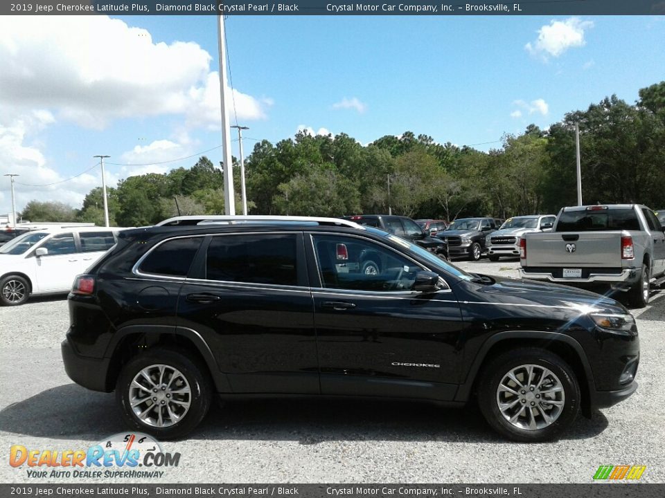 2019 Jeep Cherokee Latitude Plus Diamond Black Crystal Pearl / Black Photo #6