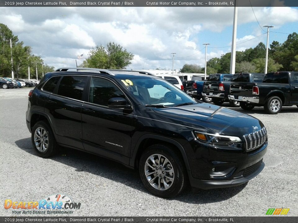2019 Jeep Cherokee Latitude Plus Diamond Black Crystal Pearl / Black Photo #7