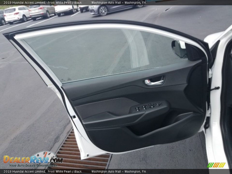 Door Panel of 2019 Hyundai Accent Limited Photo #11