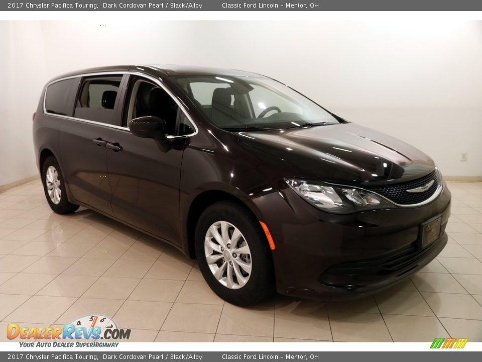 2017 Chrysler Pacifica Touring Dark Cordovan Pearl / Black/Alloy Photo #1
