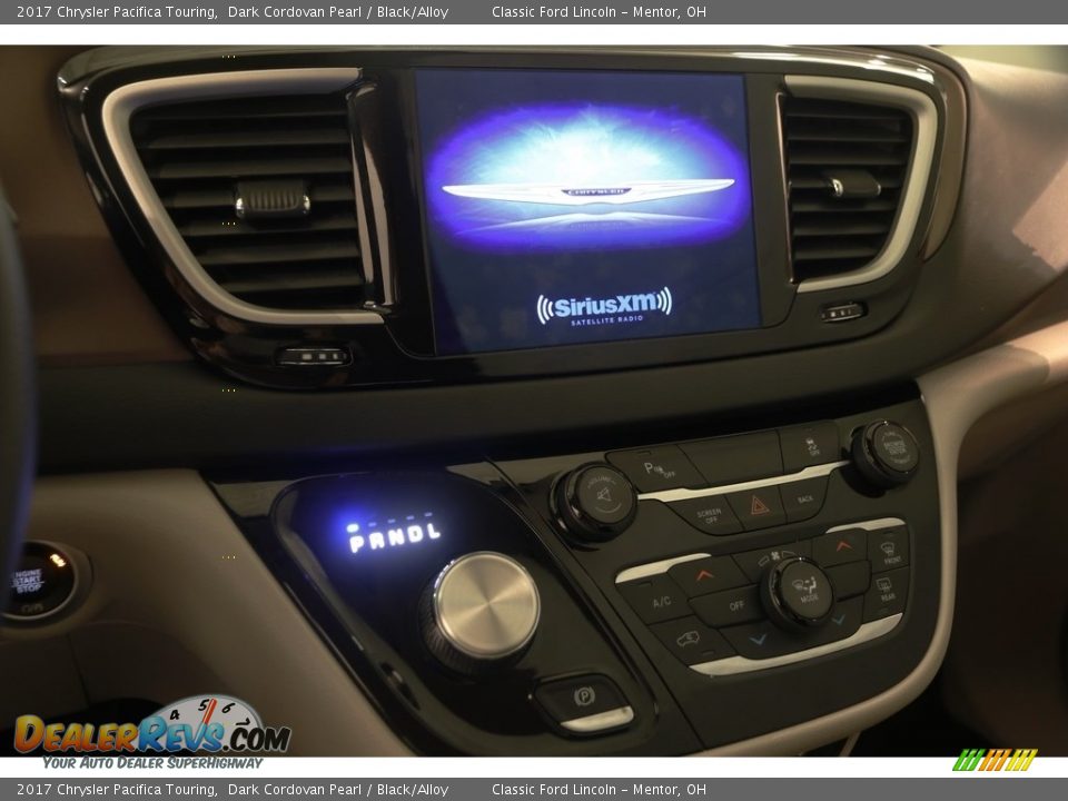 2017 Chrysler Pacifica Touring Dark Cordovan Pearl / Black/Alloy Photo #8
