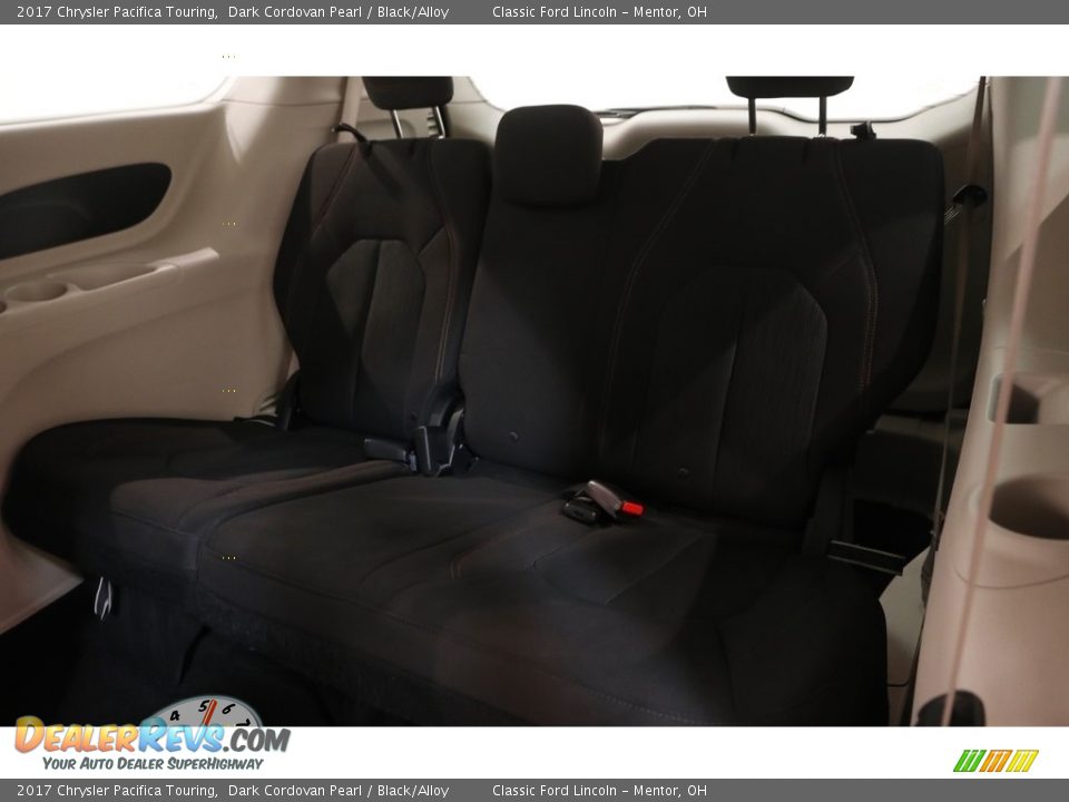 2017 Chrysler Pacifica Touring Dark Cordovan Pearl / Black/Alloy Photo #20
