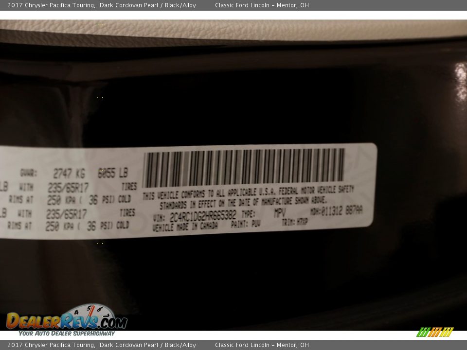 2017 Chrysler Pacifica Touring Dark Cordovan Pearl / Black/Alloy Photo #23