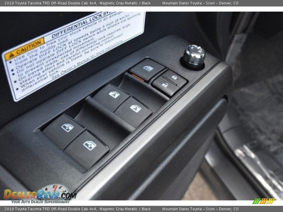 2019 Toyota Tacoma TRD Off-Road Double Cab 4x4 Magnetic Gray Metallic / Black Photo #26