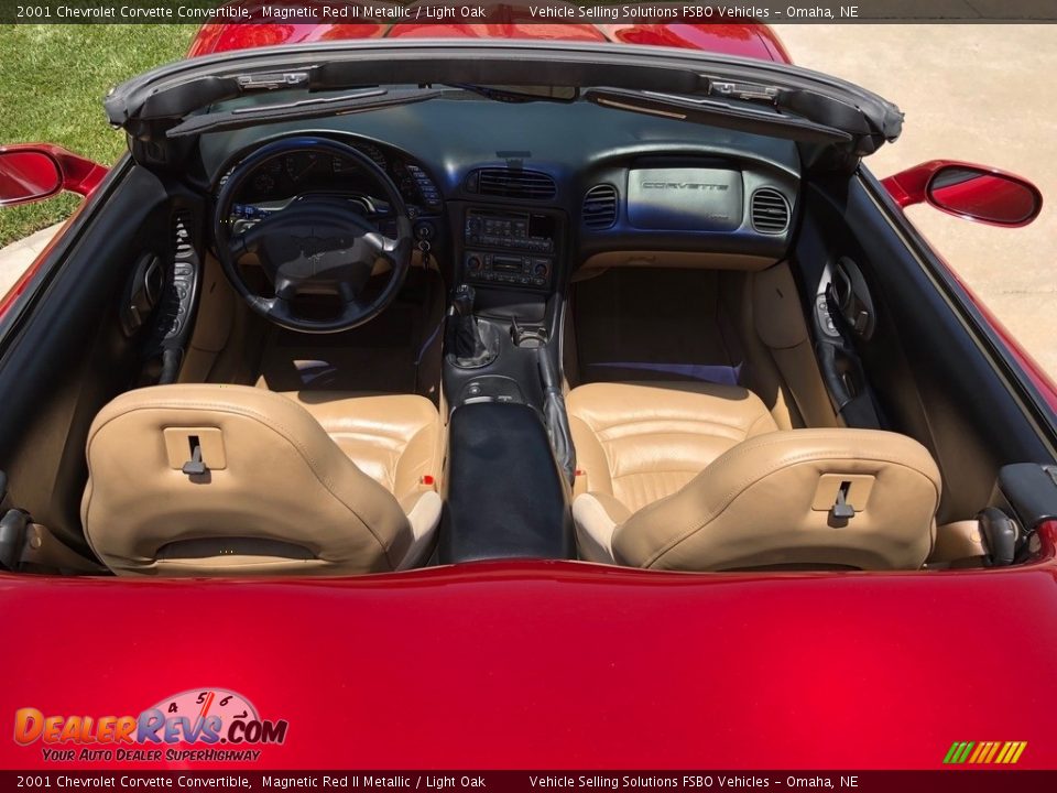 2001 Chevrolet Corvette Convertible Magnetic Red II Metallic / Light Oak Photo #16