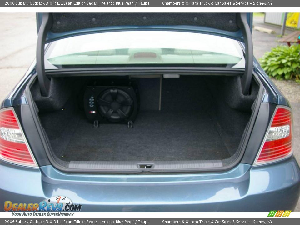 2006 Subaru Outback 3.0 R L.L.Bean Edition Sedan Atlantic Blue Pearl / Taupe Photo #13