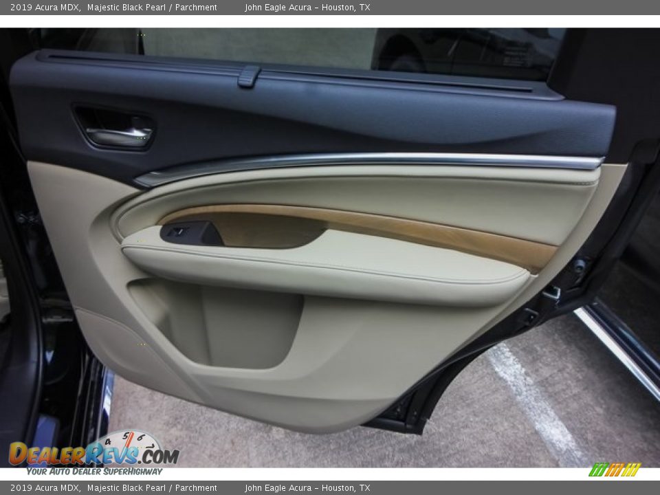 2019 Acura MDX Majestic Black Pearl / Parchment Photo #25