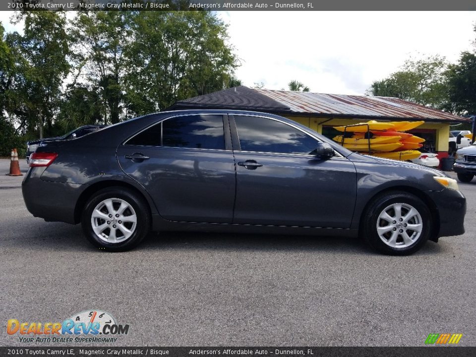 2010 Toyota Camry LE Magnetic Gray Metallic / Bisque Photo #2