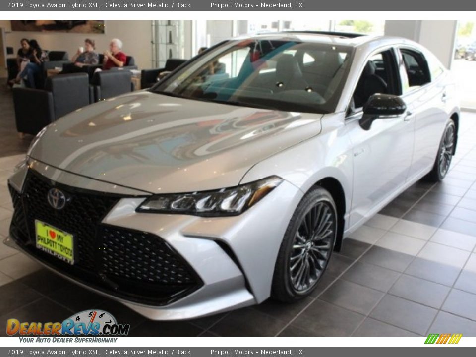 2019 Toyota Avalon Hybrid XSE Celestial Silver Metallic / Black Photo #3