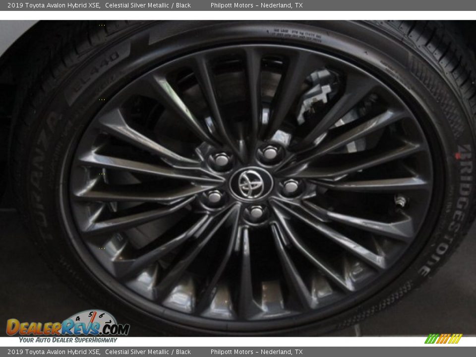 2019 Toyota Avalon Hybrid XSE Celestial Silver Metallic / Black Photo #6