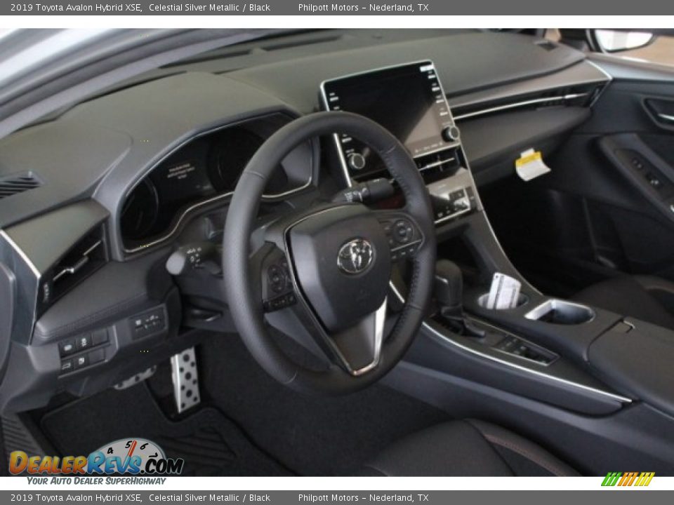 2019 Toyota Avalon Hybrid XSE Celestial Silver Metallic / Black Photo #14