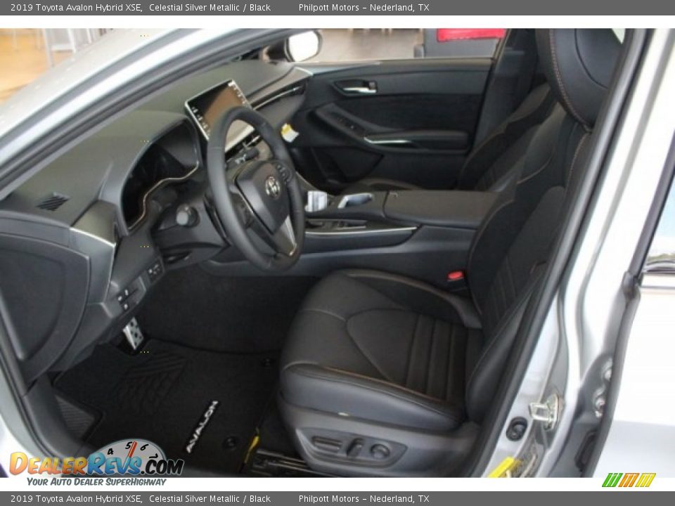 2019 Toyota Avalon Hybrid XSE Celestial Silver Metallic / Black Photo #15