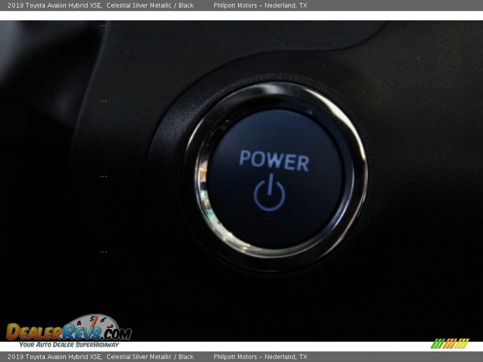 2019 Toyota Avalon Hybrid XSE Celestial Silver Metallic / Black Photo #18