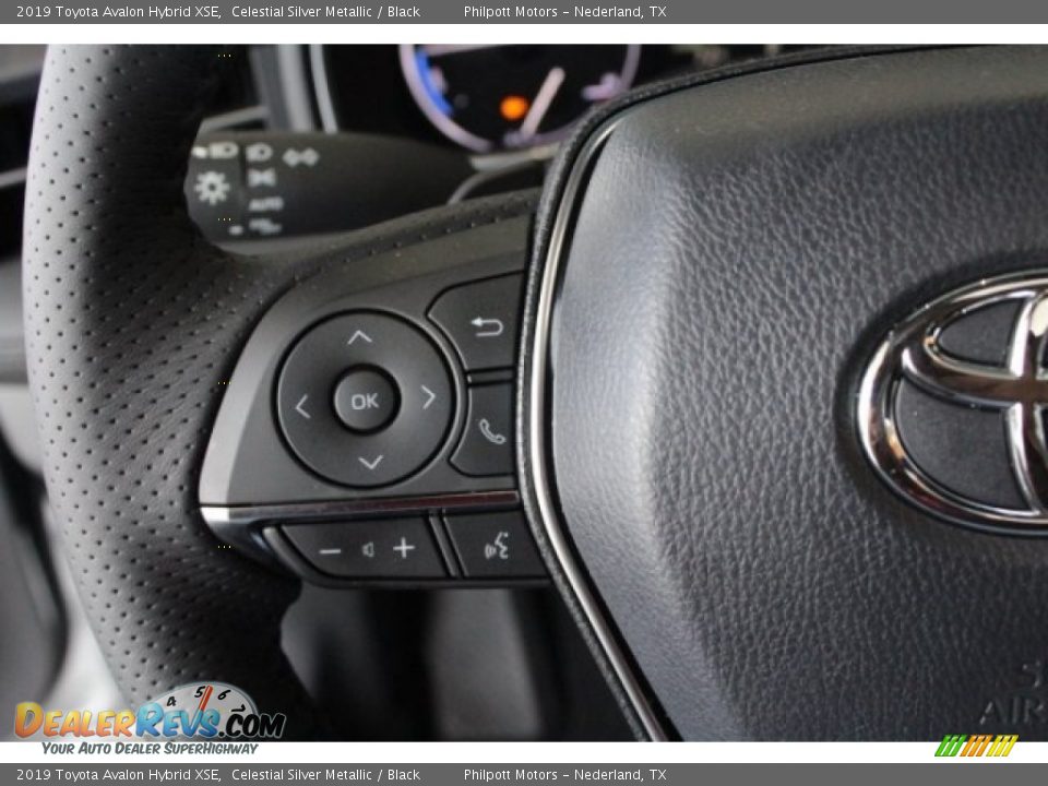 2019 Toyota Avalon Hybrid XSE Celestial Silver Metallic / Black Photo #20