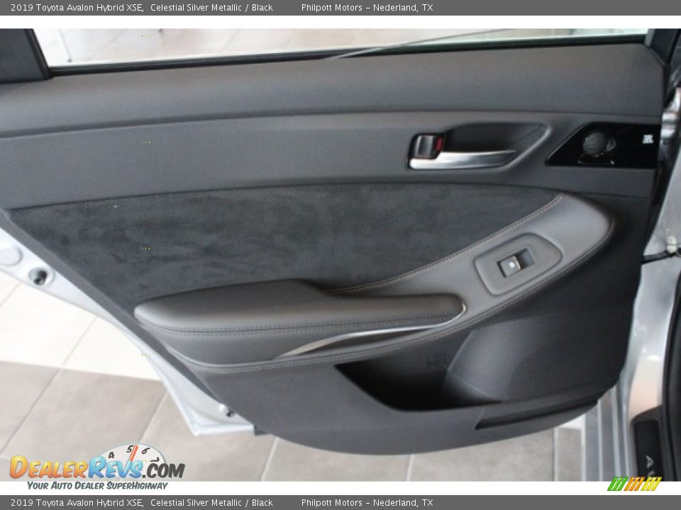 2019 Toyota Avalon Hybrid XSE Celestial Silver Metallic / Black Photo #24