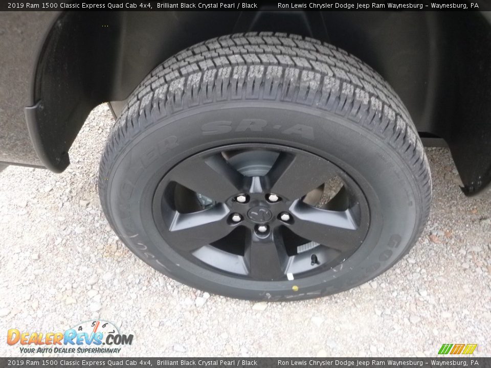 2019 Ram 1500 Classic Express Quad Cab 4x4 Brilliant Black Crystal Pearl / Black Photo #5