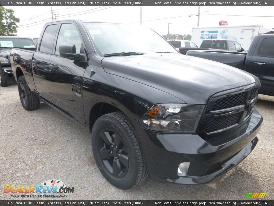 2019 Ram 1500 Classic Express Quad Cab 4x4 Brilliant Black Crystal Pearl / Black Photo #11