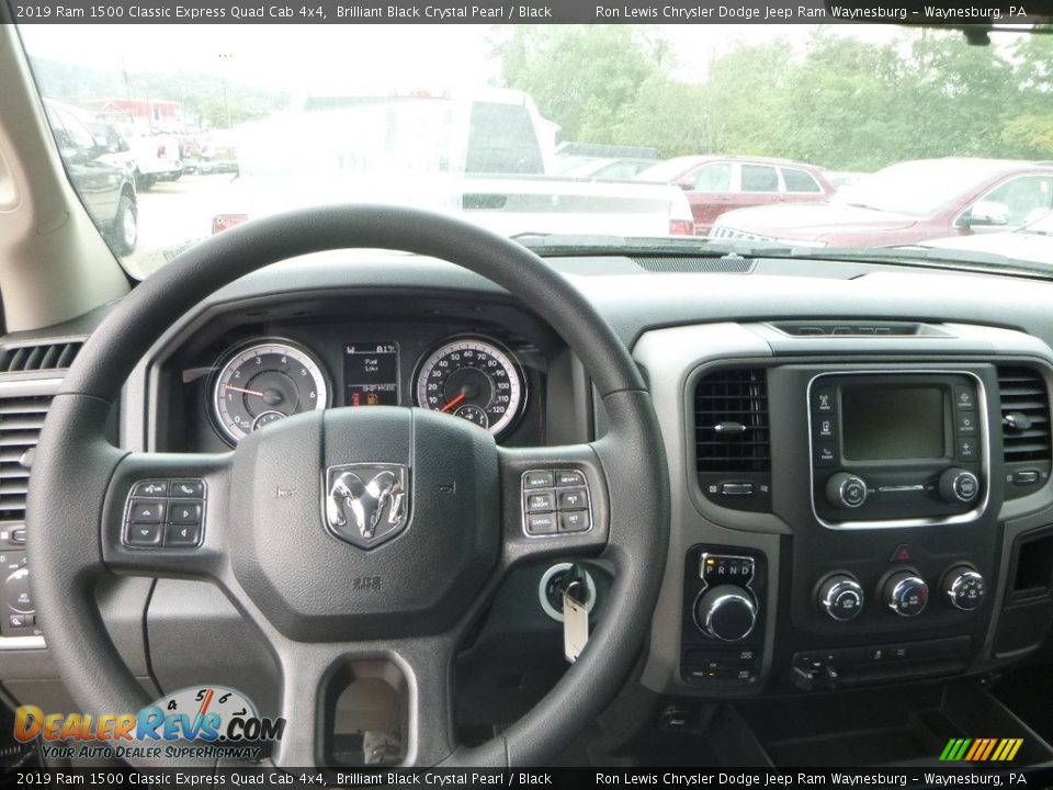 2019 Ram 1500 Classic Express Quad Cab 4x4 Brilliant Black Crystal Pearl / Black Photo #19