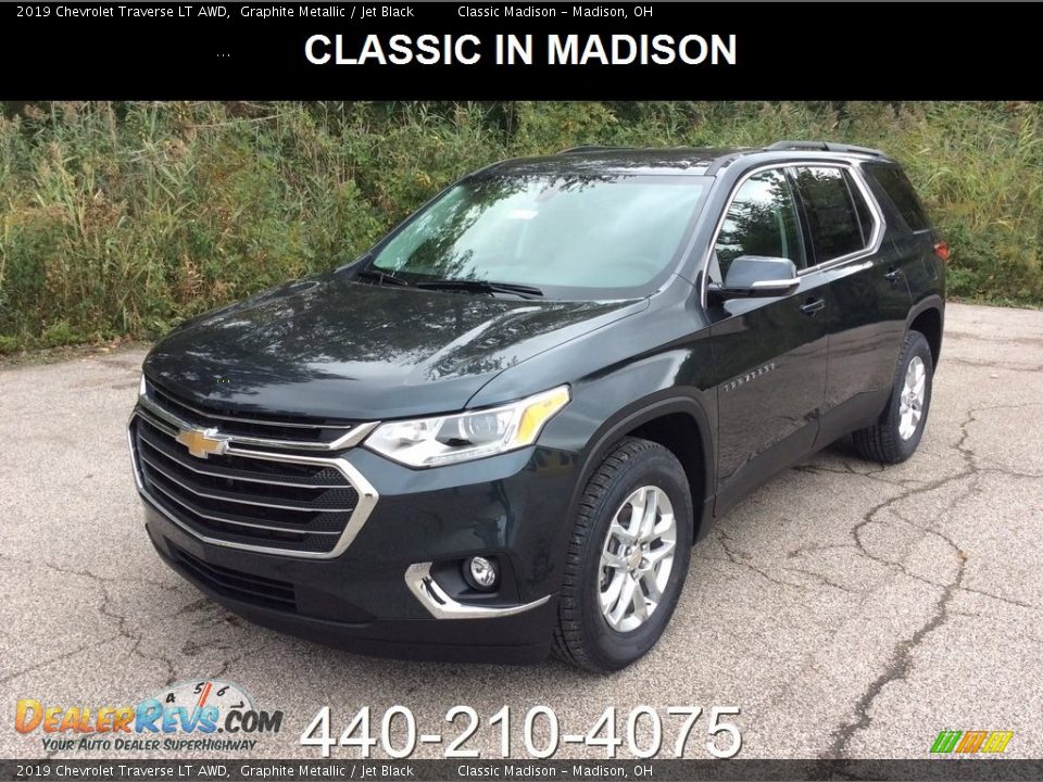 2019 Chevrolet Traverse LT AWD Graphite Metallic / Jet Black Photo #1