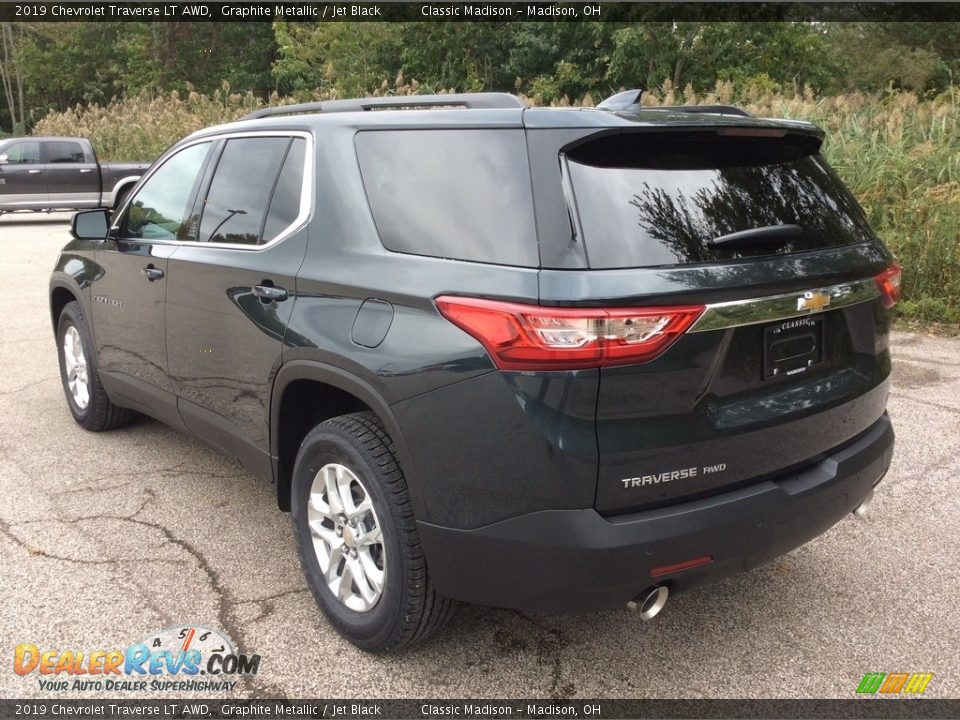 2019 Chevrolet Traverse LT AWD Graphite Metallic / Jet Black Photo #4