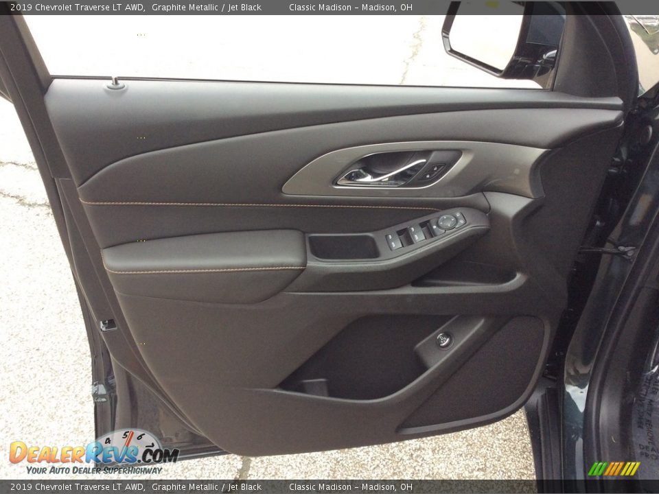 2019 Chevrolet Traverse LT AWD Graphite Metallic / Jet Black Photo #8