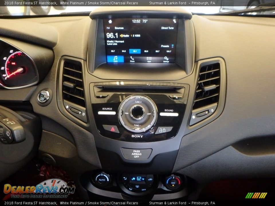 2018 Ford Fiesta ST Hatchback White Platinum / Smoke Storm/Charcoal Recaro Photo #12