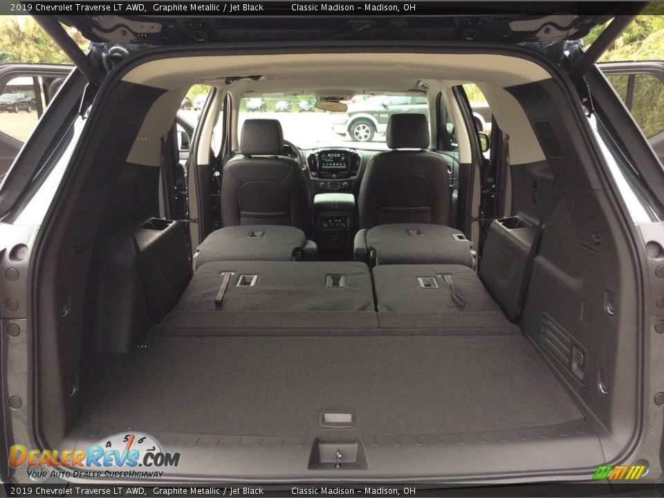 2019 Chevrolet Traverse LT AWD Graphite Metallic / Jet Black Photo #24