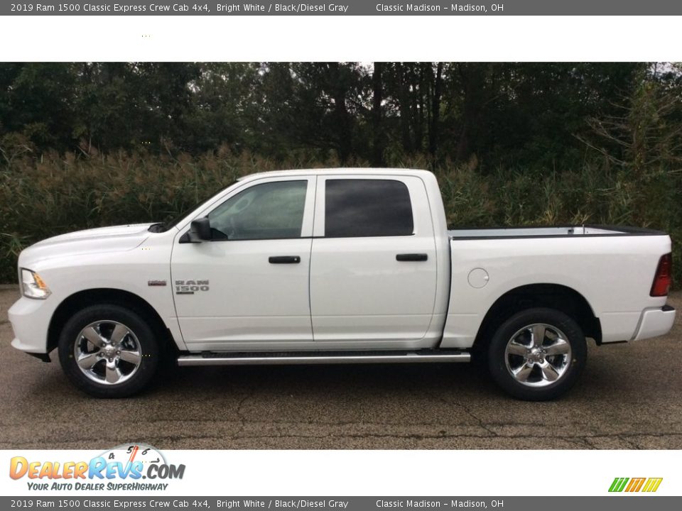 2019 Ram 1500 Classic Express Crew Cab 4x4 Bright White / Black/Diesel Gray Photo #2