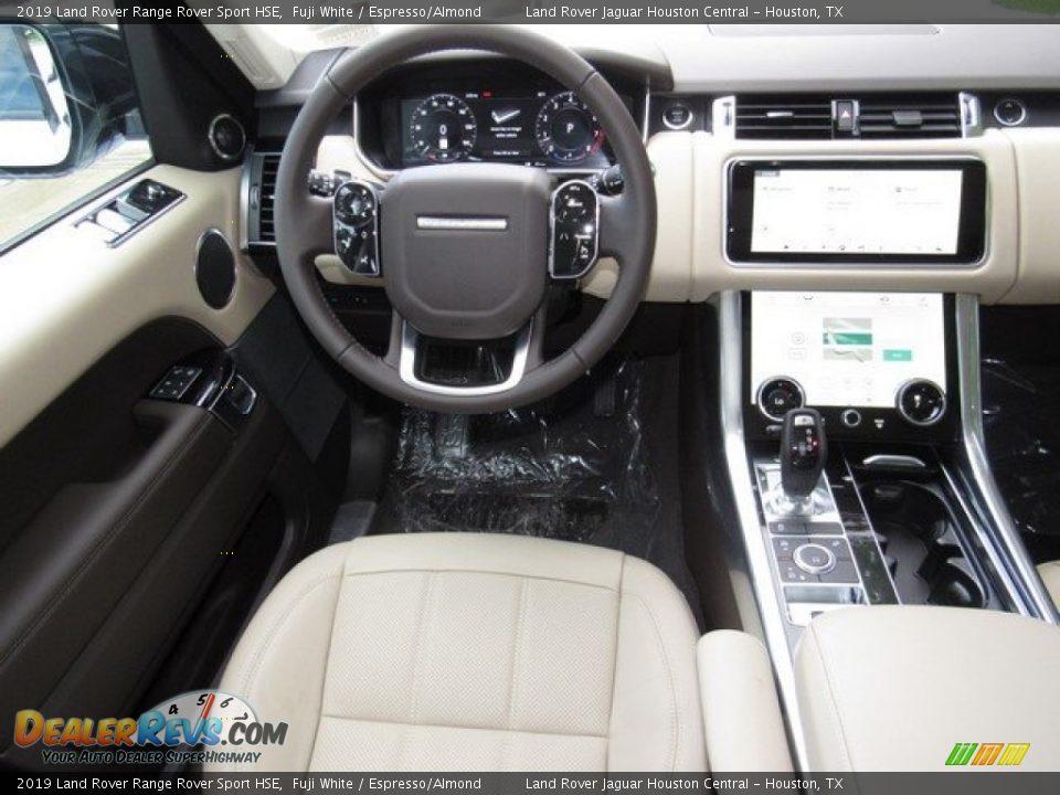 Dashboard of 2019 Land Rover Range Rover Sport HSE Photo #14