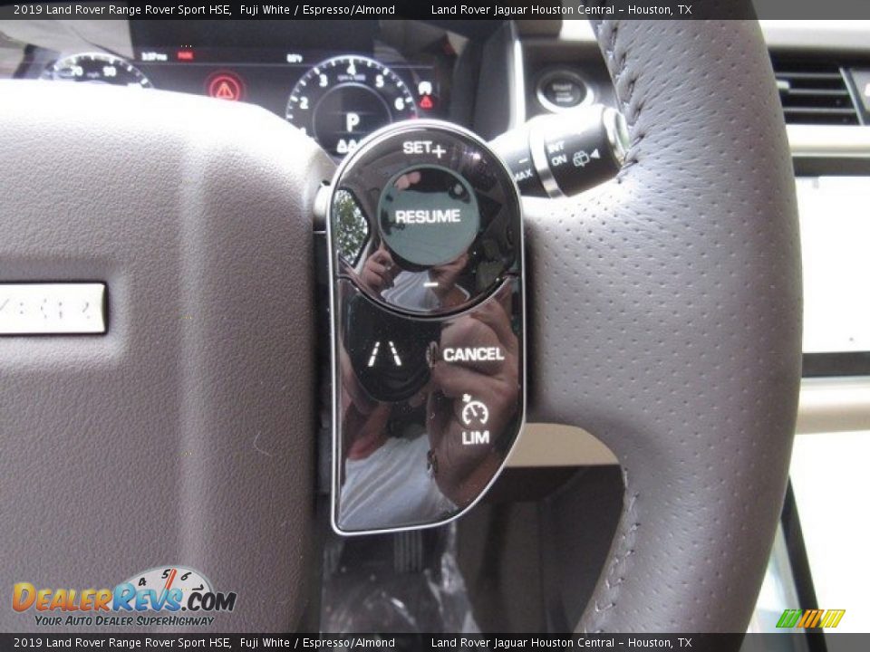 2019 Land Rover Range Rover Sport HSE Steering Wheel Photo #28