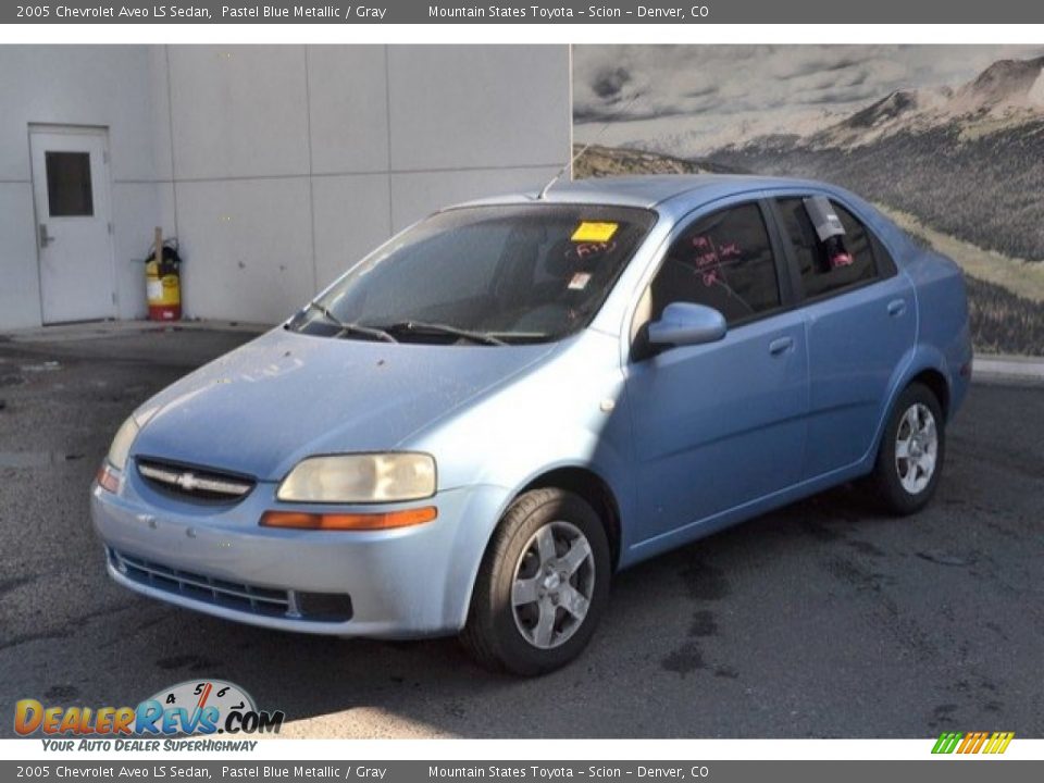 2005 Chevrolet Aveo LS Sedan Pastel Blue Metallic / Gray Photo #2