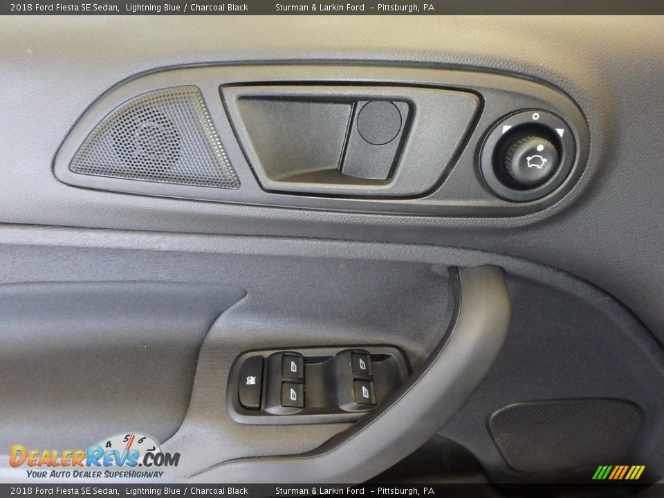 2018 Ford Fiesta SE Sedan Lightning Blue / Charcoal Black Photo #9
