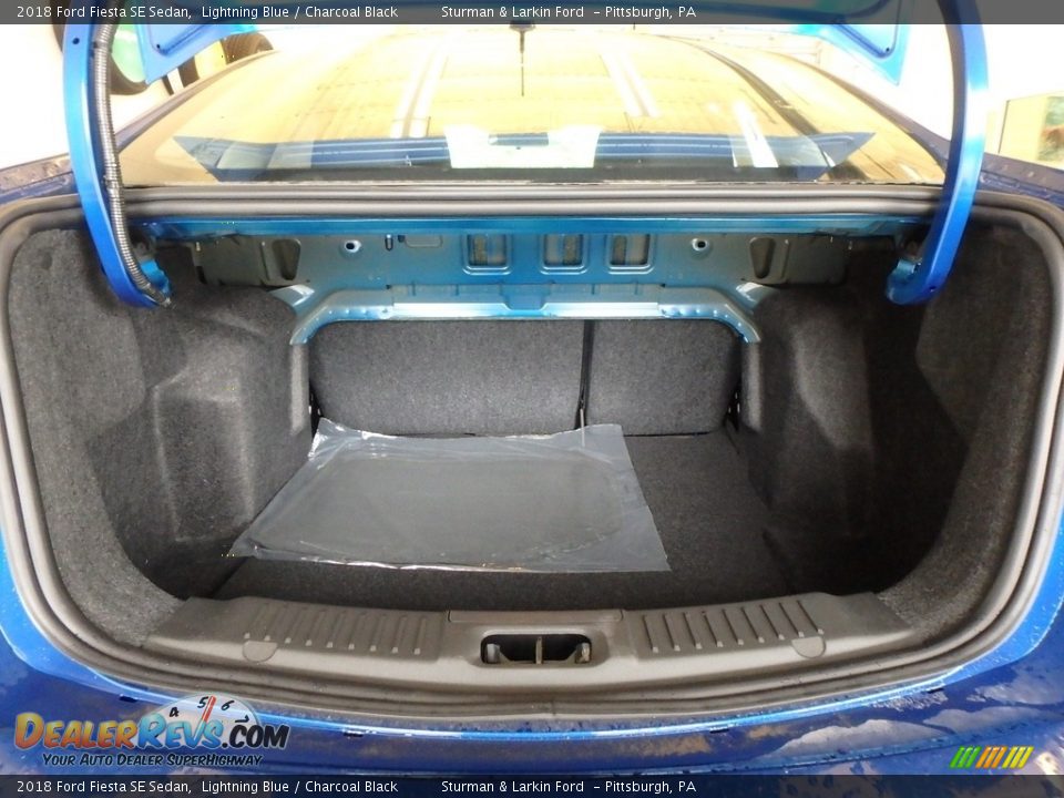 2018 Ford Fiesta SE Sedan Lightning Blue / Charcoal Black Photo #15