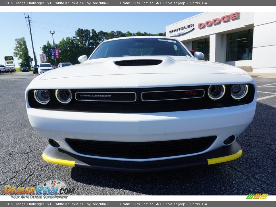 2019 Dodge Challenger R/T White Knuckle / Ruby Red/Black Photo #2
