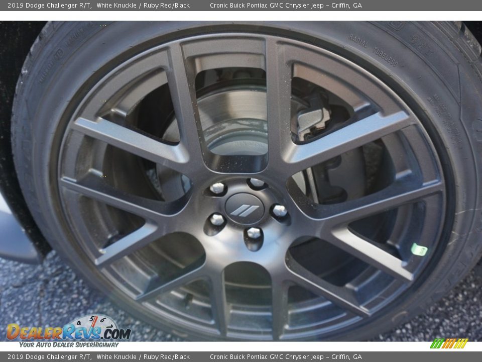 2019 Dodge Challenger R/T Wheel Photo #8