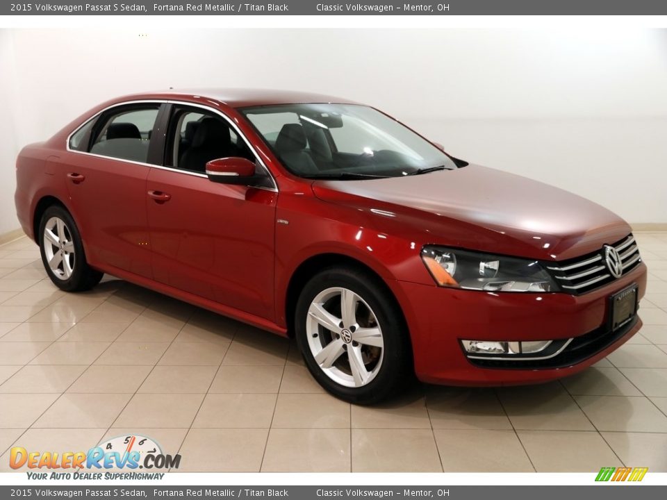 2015 Volkswagen Passat S Sedan Fortana Red Metallic / Titan Black Photo #1