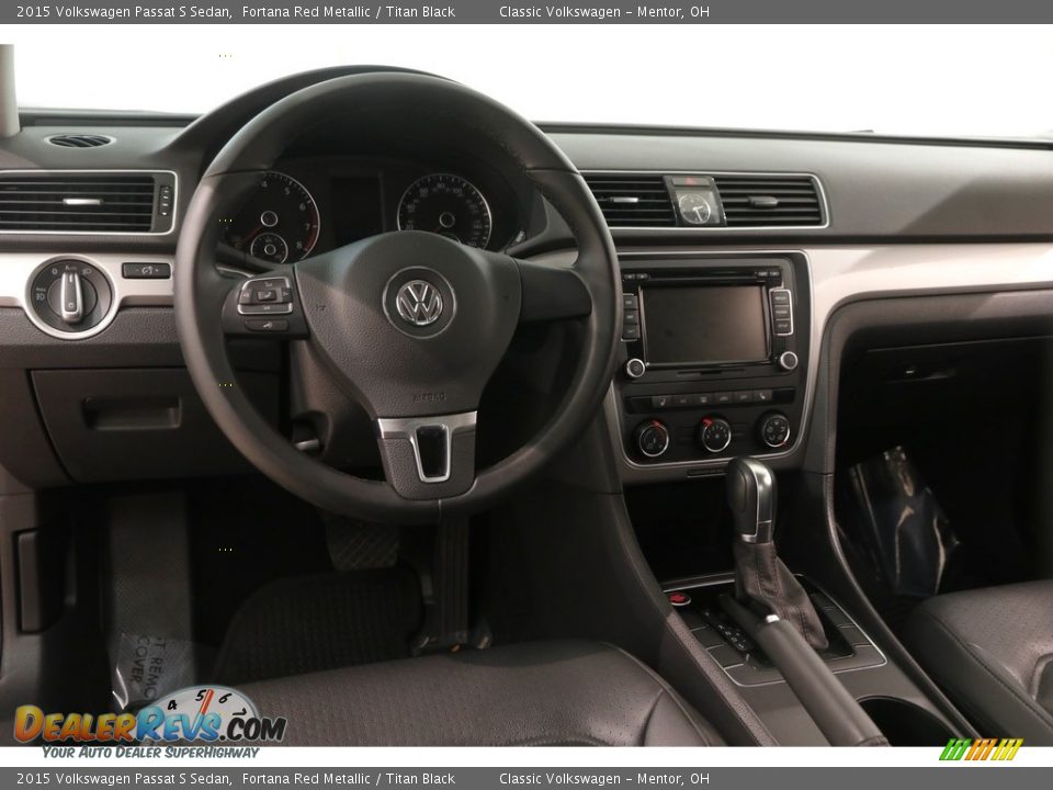2015 Volkswagen Passat S Sedan Fortana Red Metallic / Titan Black Photo #6