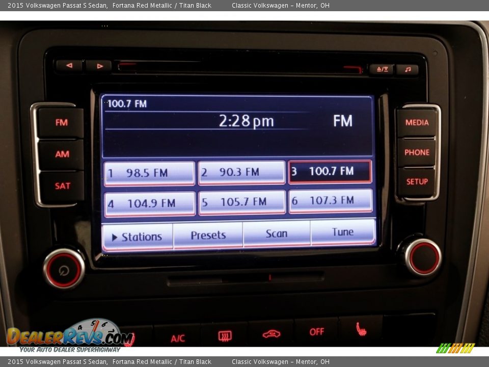 2015 Volkswagen Passat S Sedan Fortana Red Metallic / Titan Black Photo #10