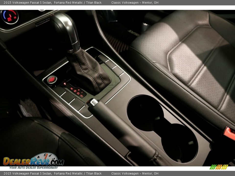 2015 Volkswagen Passat S Sedan Fortana Red Metallic / Titan Black Photo #13