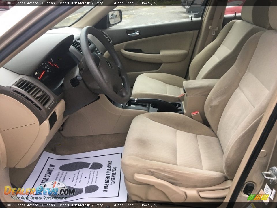 2005 Honda Accord LX Sedan Desert Mist Metallic / Ivory Photo #9